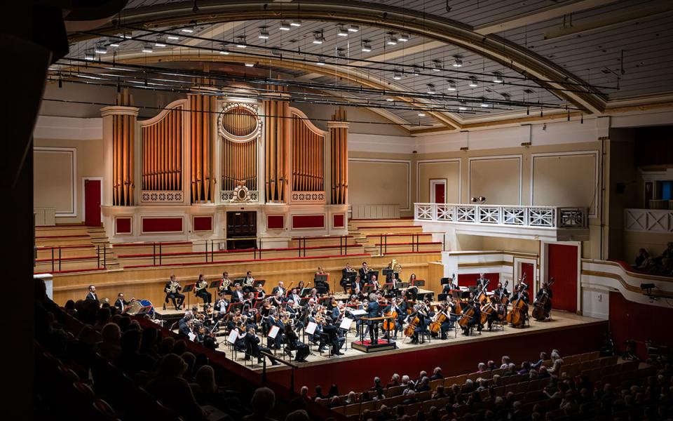 Philharmonia Orchestra on stage at De Montfort Hall